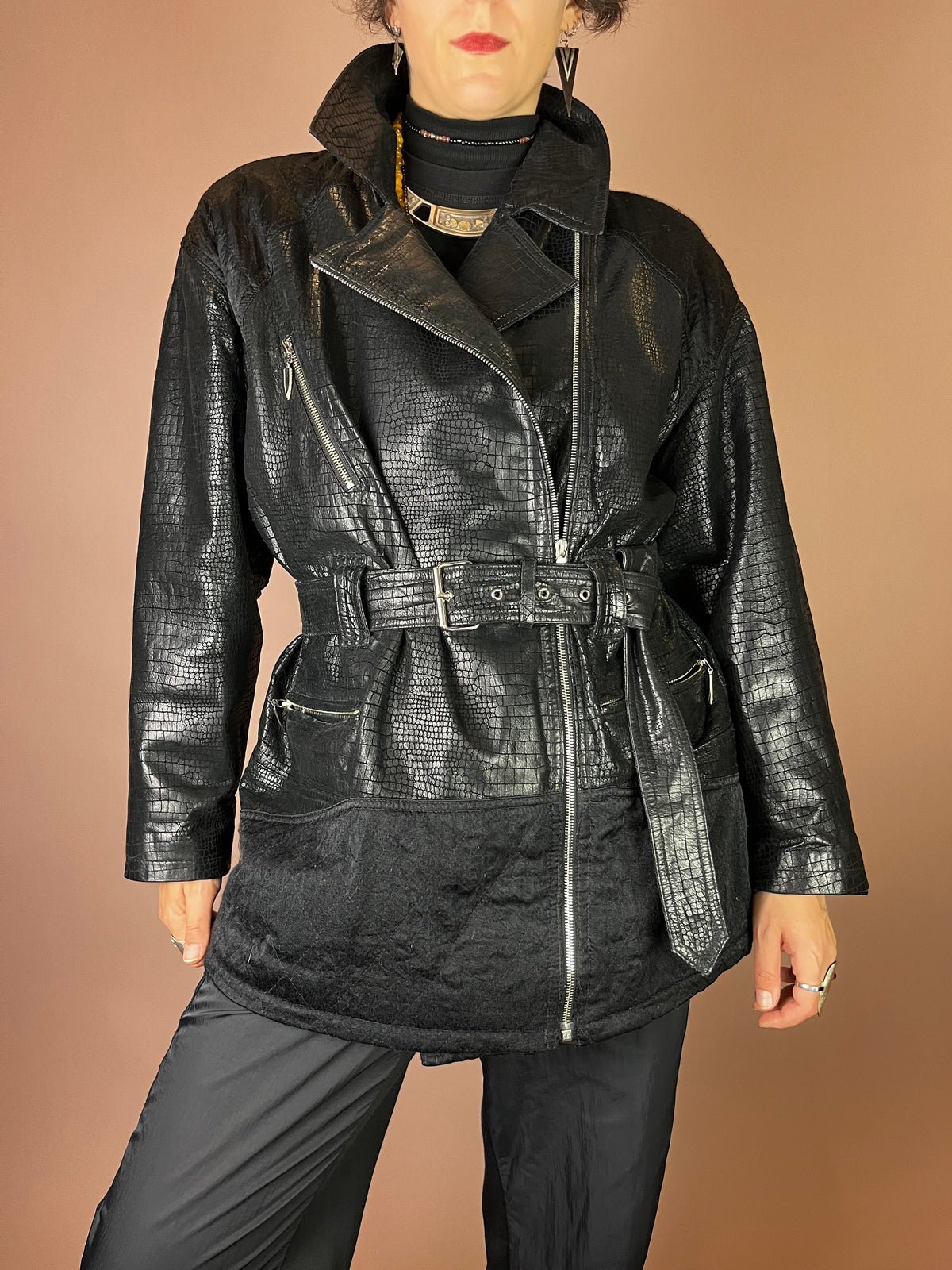 Lederjacke in Kroko Optik mit Gürtel Gr. 40