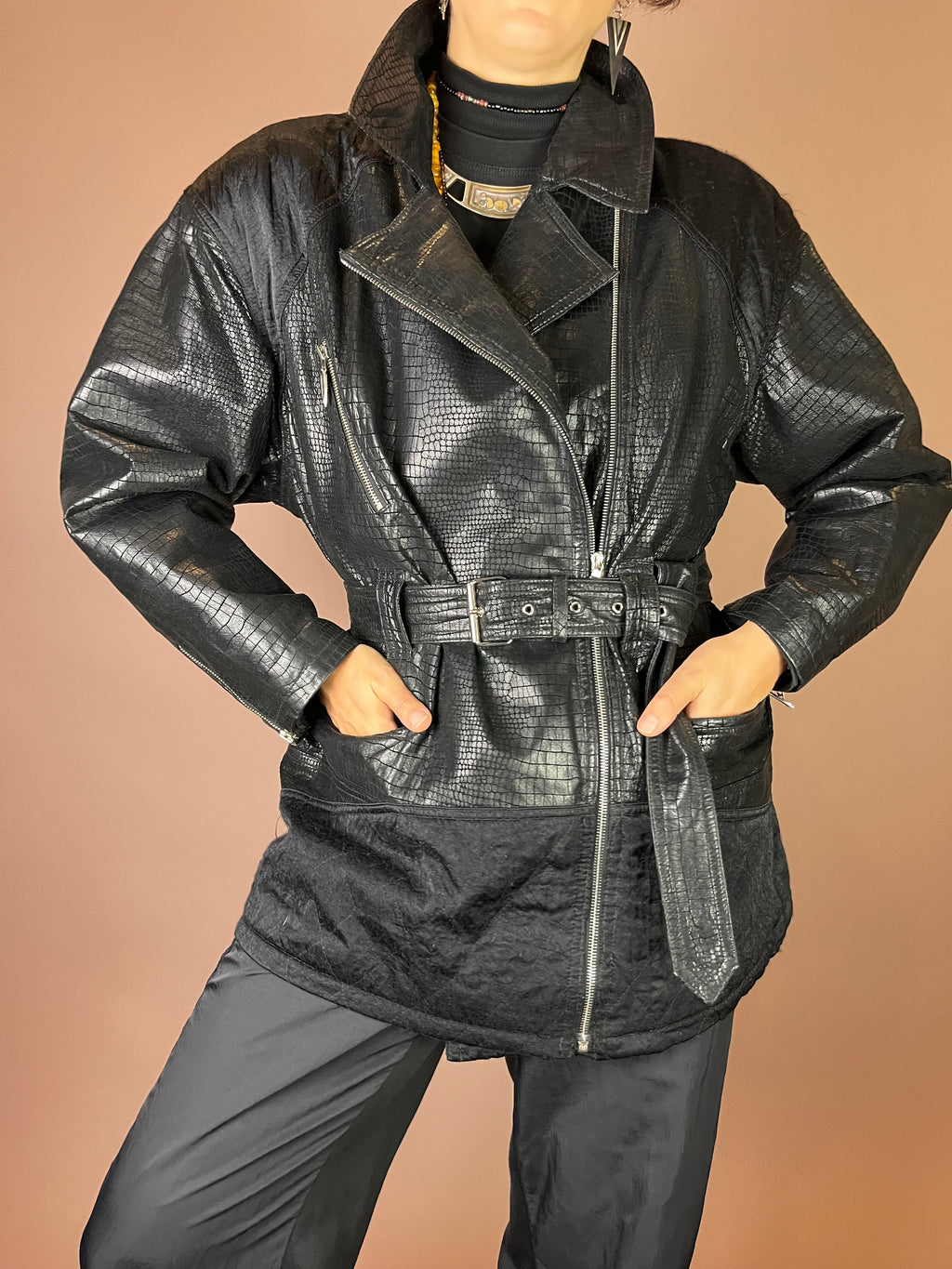 Lederjacke in Kroko Optik mit Gürtel Gr. 40