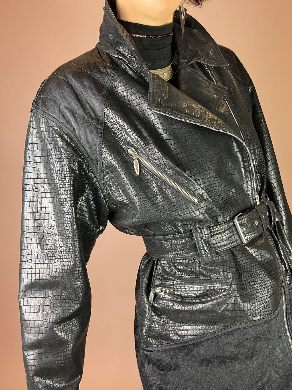 Lederjacke in Kroko Optik mit Gürtel Gr. 40