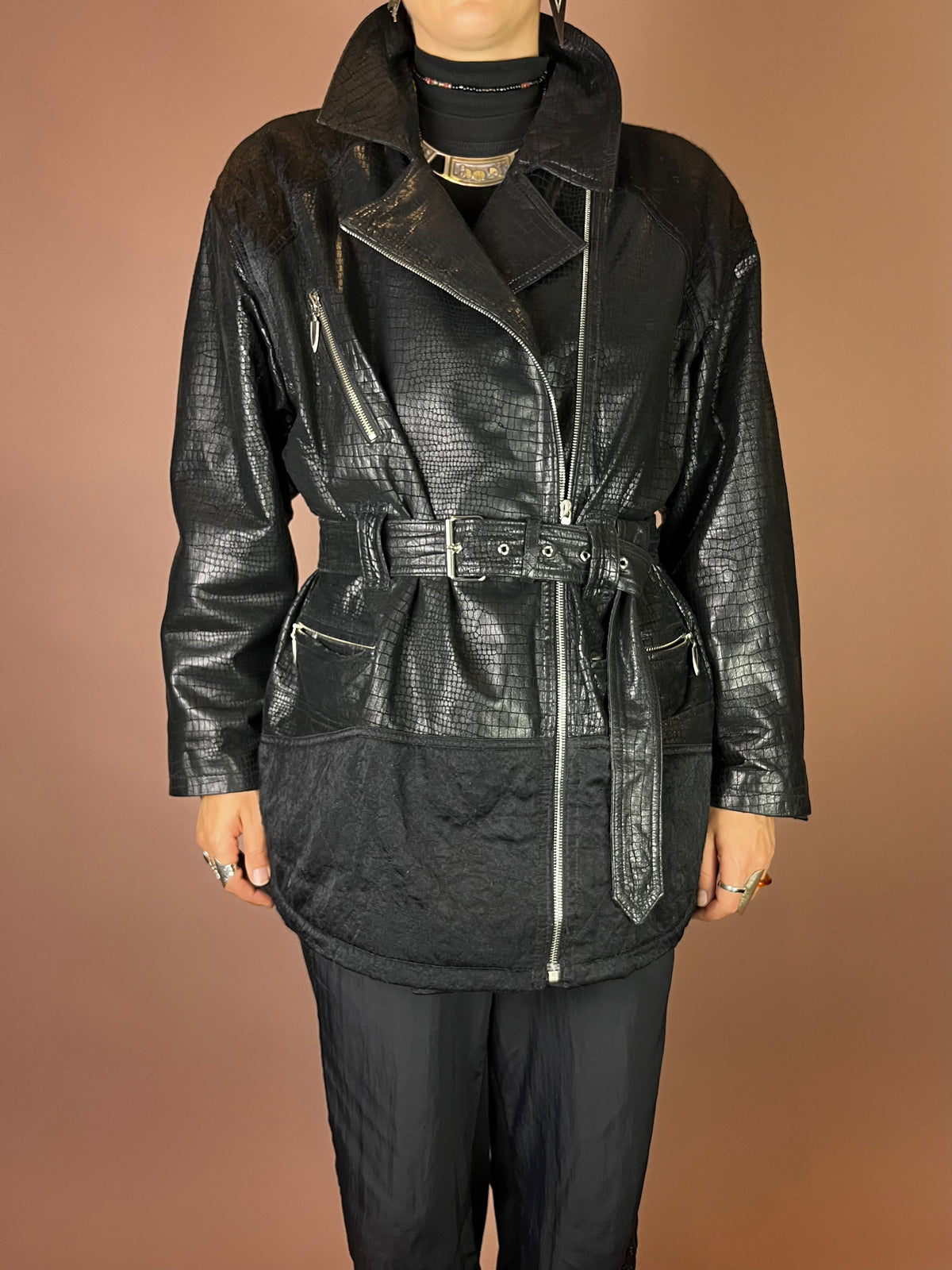 Lederjacke in Kroko Optik mit Gürtel Gr. 40