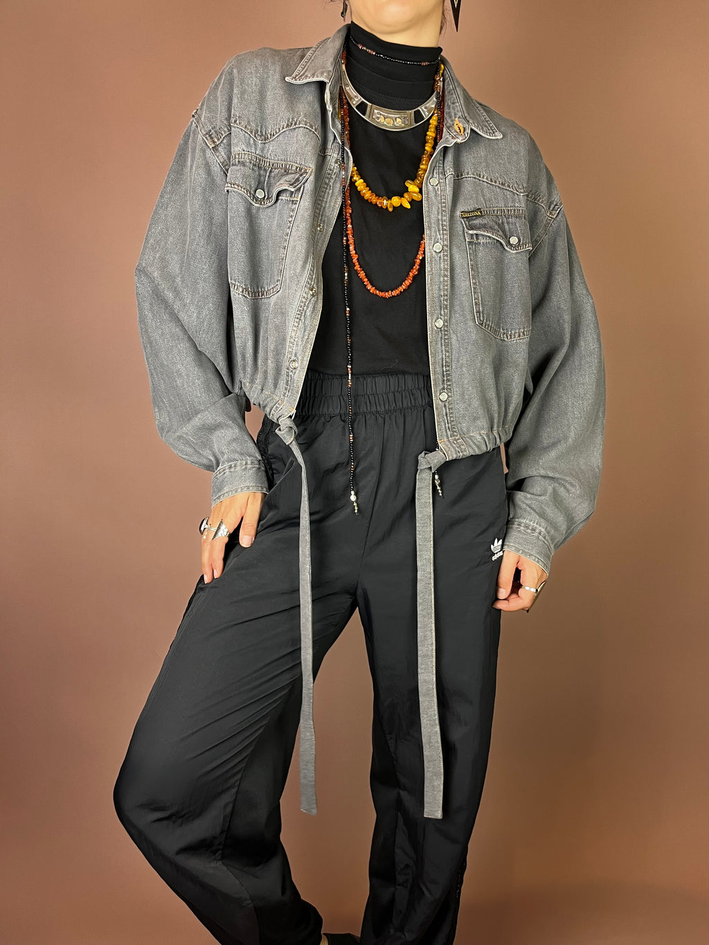 Upcycling Cropped Western Jeanshemd in Washed Grey Gr. 36-40