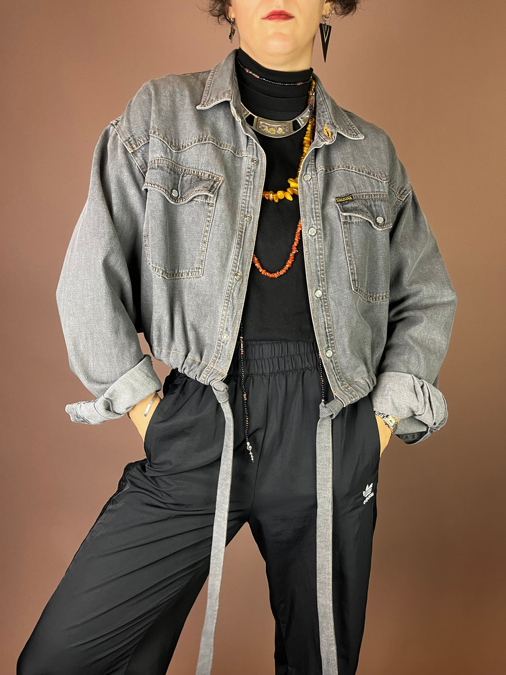 Upcycling Cropped Western Jeanshemd in Washed Grey Gr. 36-40