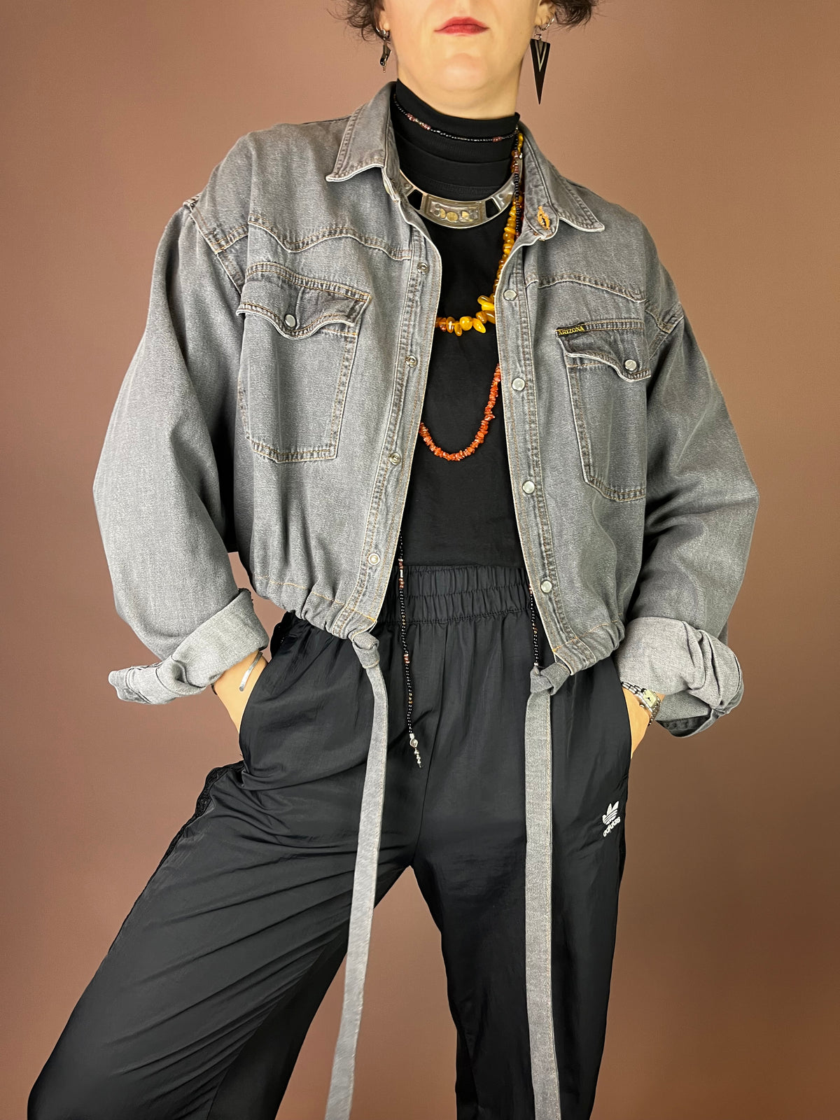 Upcycling Cropped Western Jeanshemd in Washed Grey Gr. 36-40