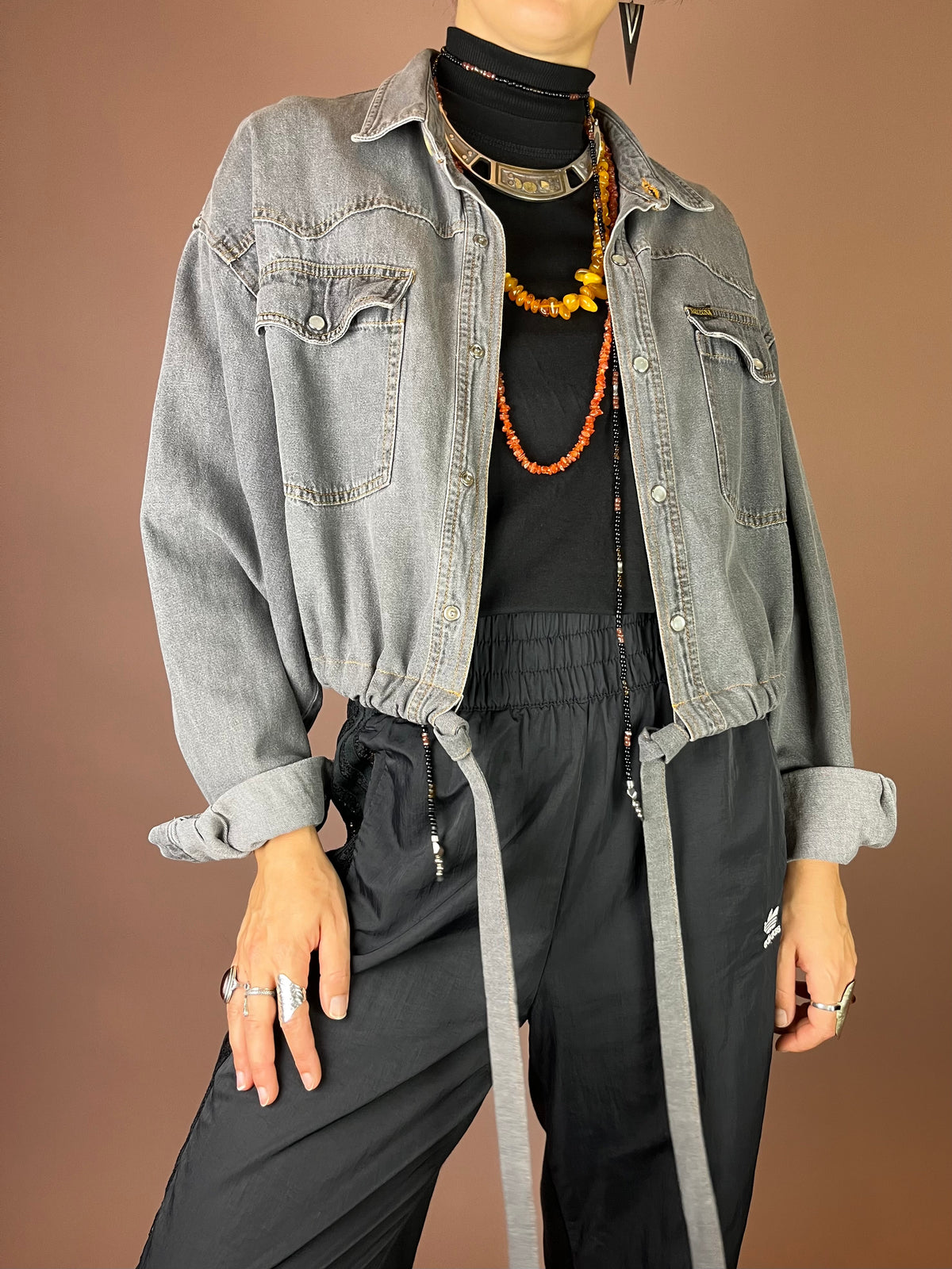 Upcycling Cropped Western Jeanshemd in Washed Grey Gr. 36-40