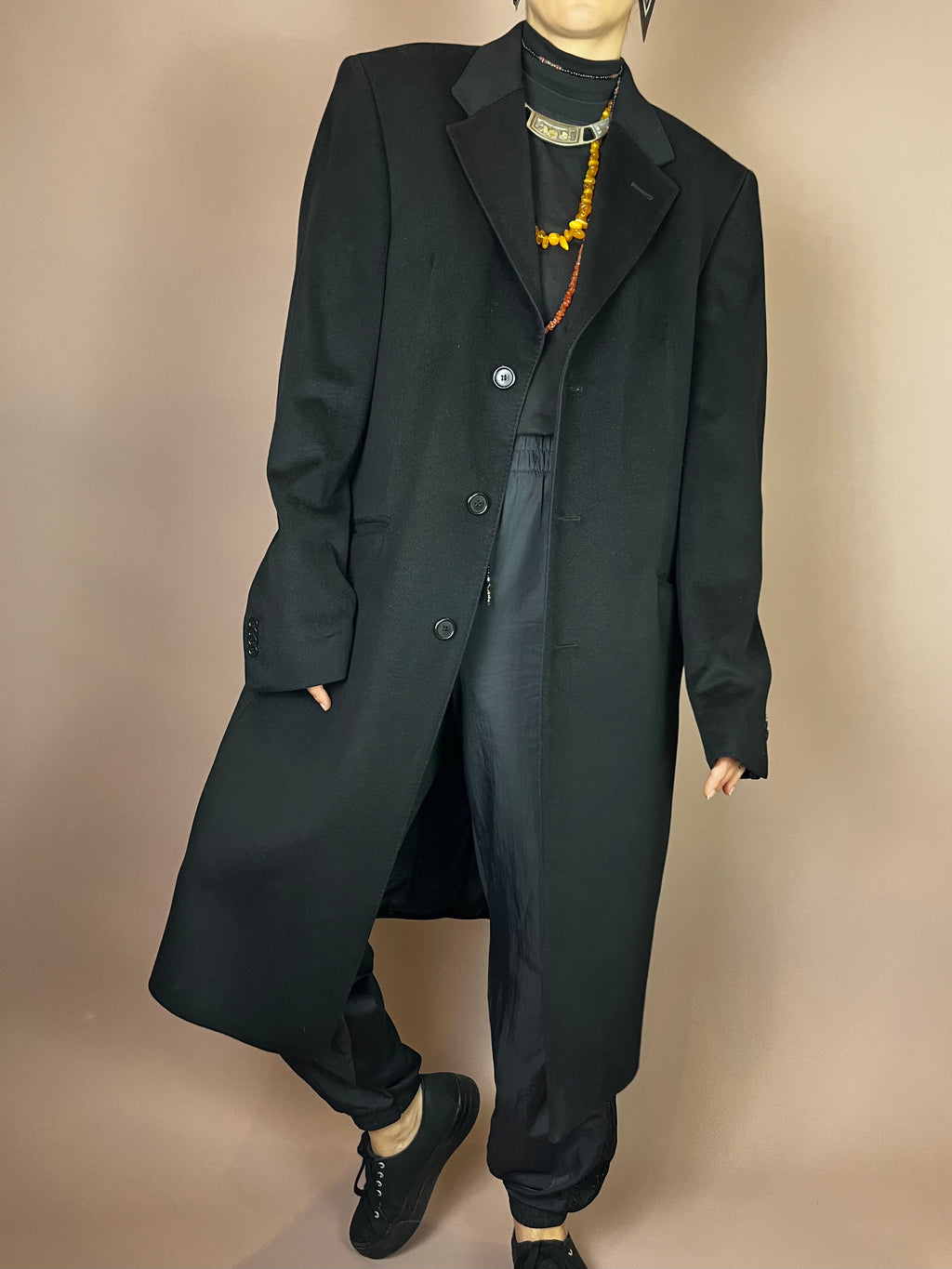 Borrowed from the Boys Wollmantel in Schwarz Gr. L