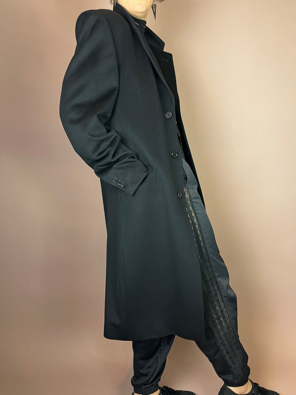 Borrowed from the Boys Wollmantel in Schwarz Gr. L