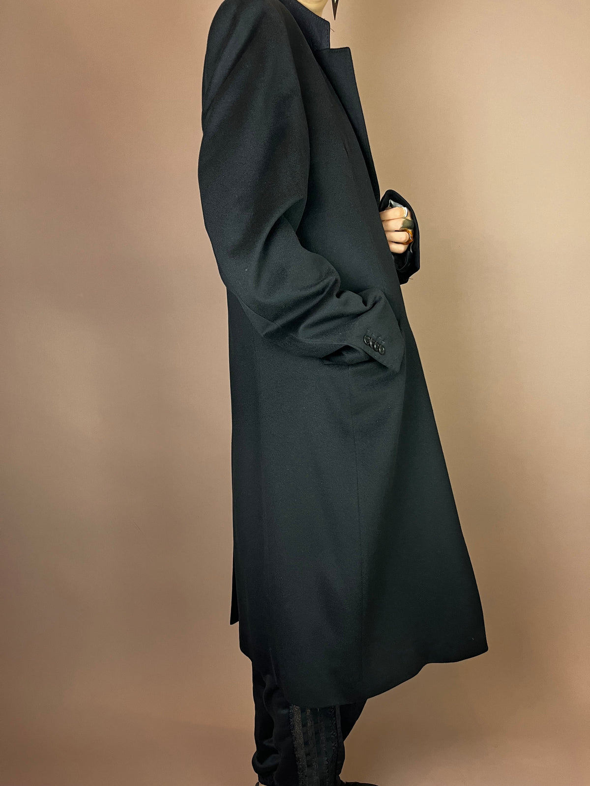 Borrowed from the Boys Wollmantel in Schwarz Gr. L