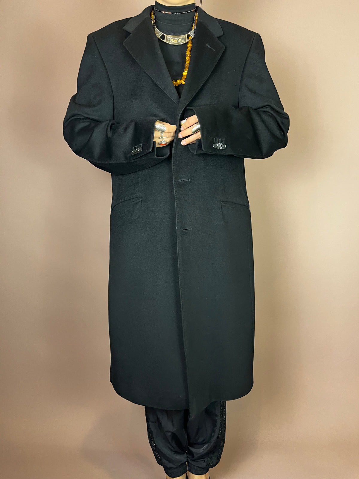 Borrowed from the Boys Wollmantel in Schwarz Gr. L