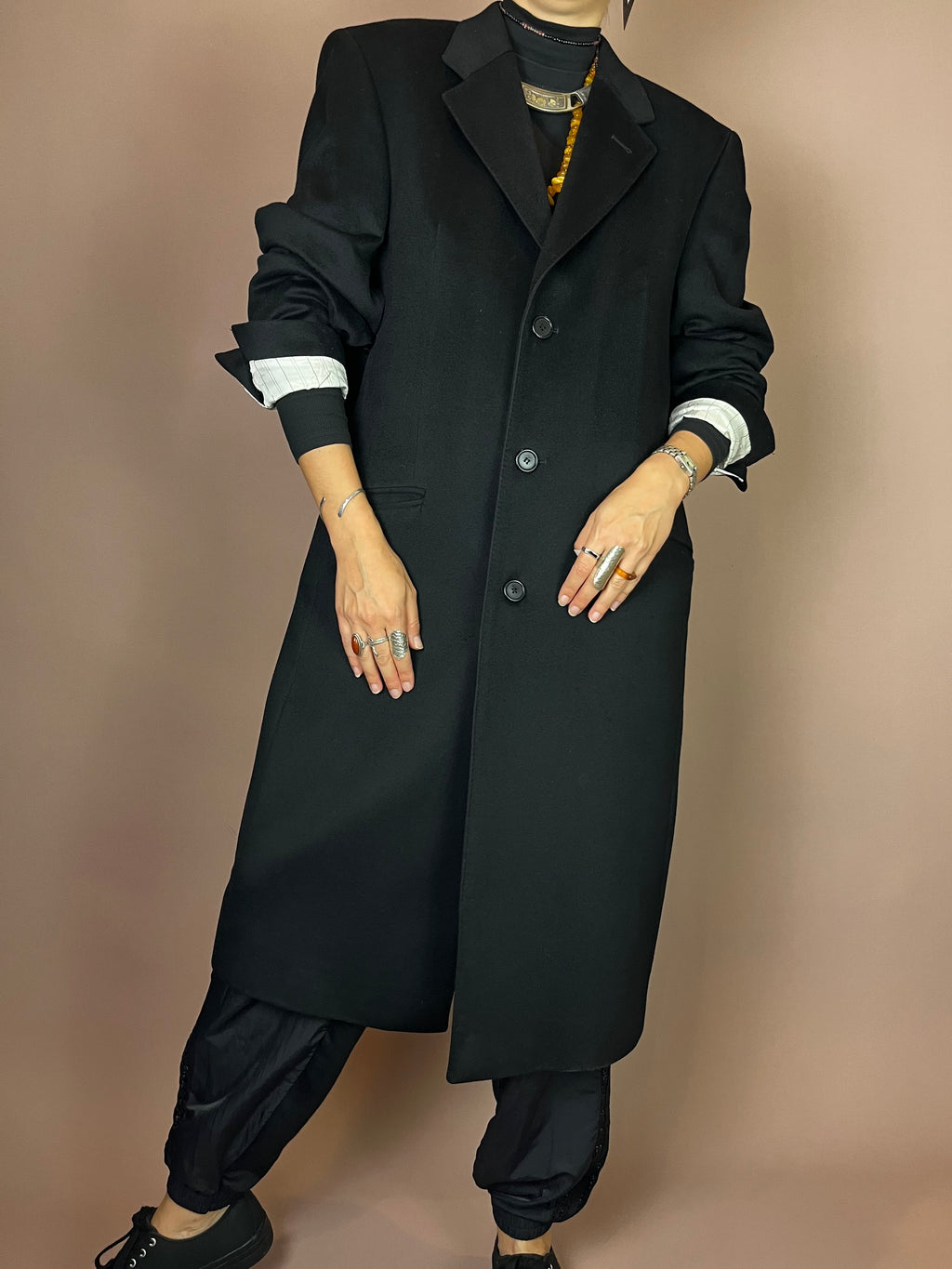 Borrowed from the Boys Wollmantel in Schwarz Gr. L