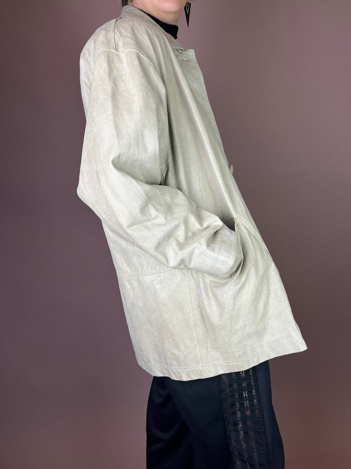 Vanilla Snake Lederjacke in Creme Oversized Gr. 38/40