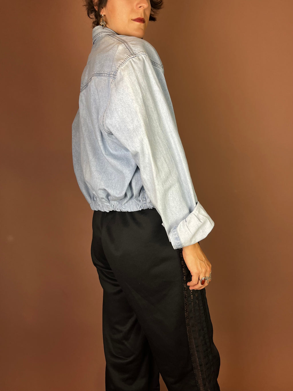 Sky Blue Upcycling Jeanshemd cropped mit Tunnelzug Gr. 36-40