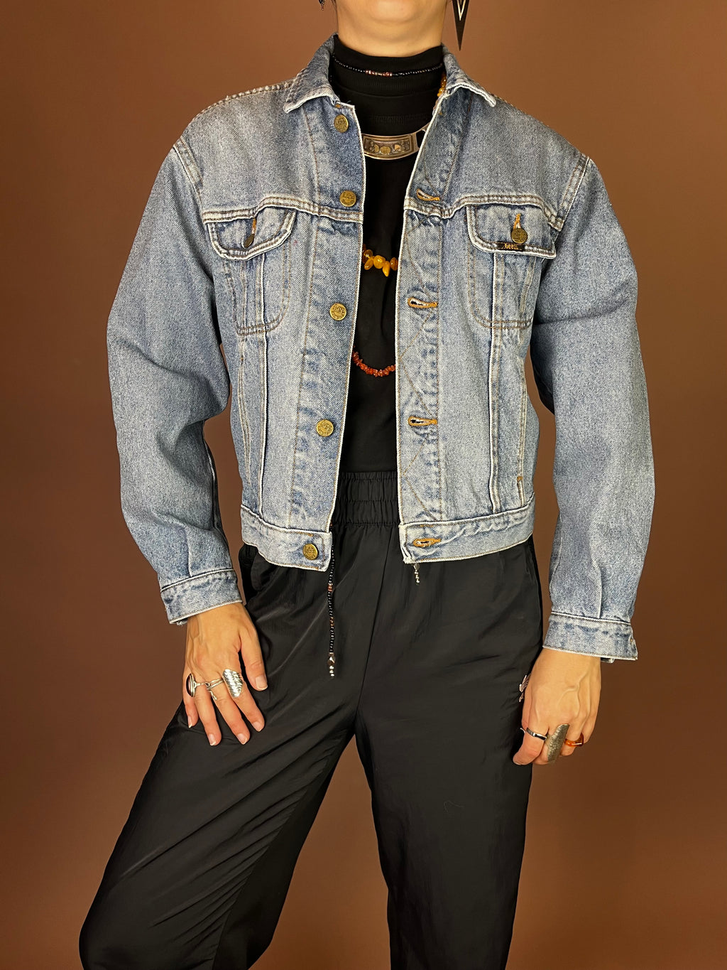 Klassische Lee Jeansjacke in Light Wash, kurz geschnitten Gr. 36