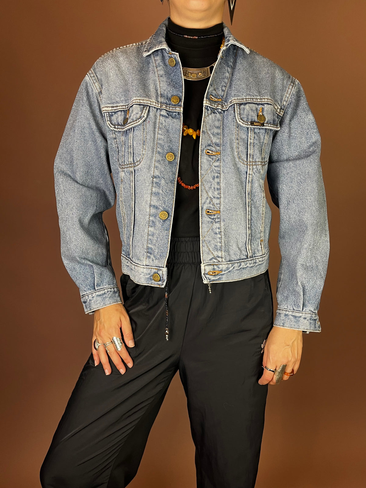 Klassische Lee Jeansjacke in Light Wash, kurz geschnitten Gr. 36