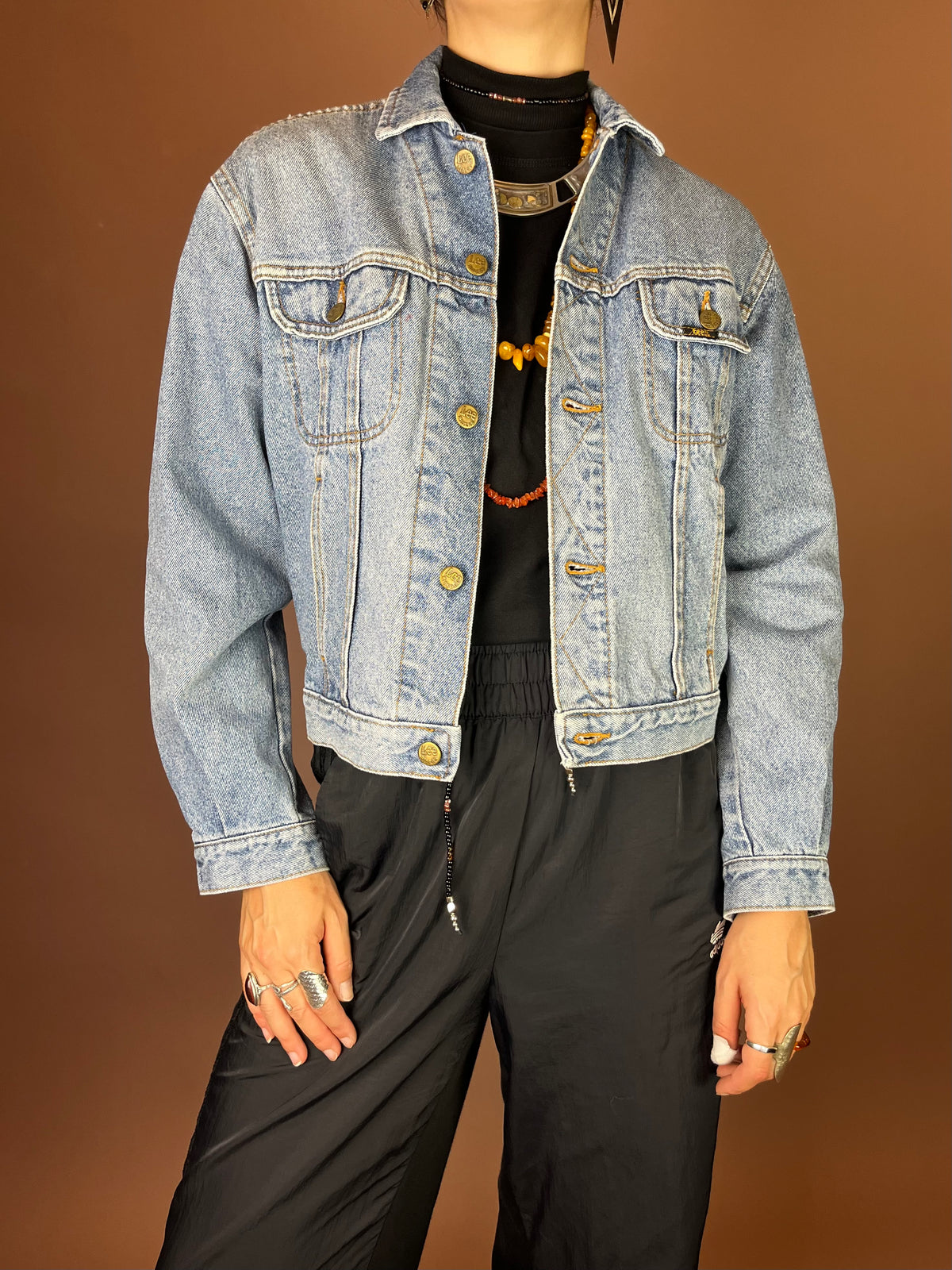 Klassische Lee Jeansjacke in Light Wash, kurz geschnitten Gr. 36