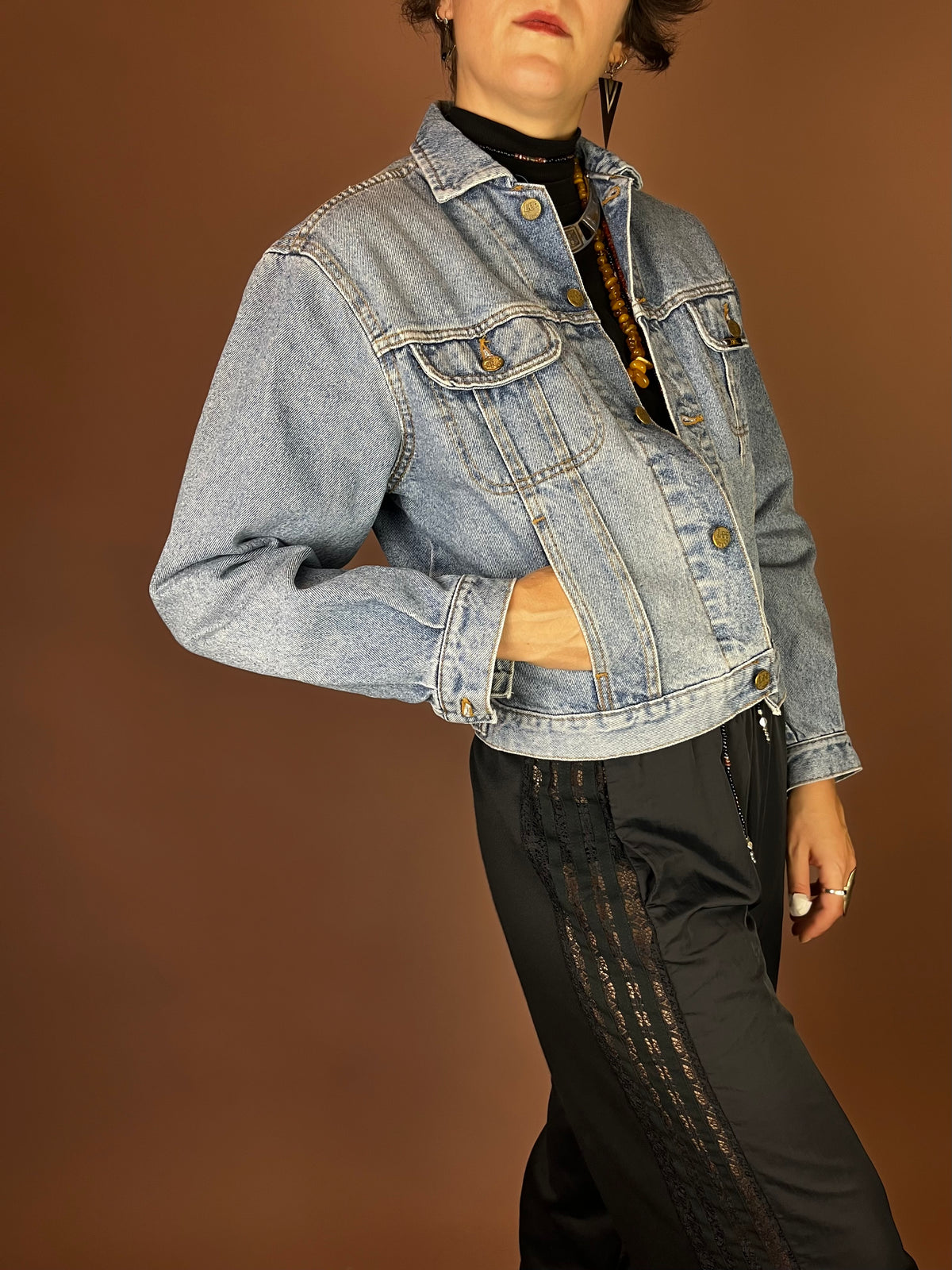 Klassische Lee Jeansjacke in Light Wash, kurz geschnitten Gr. 36