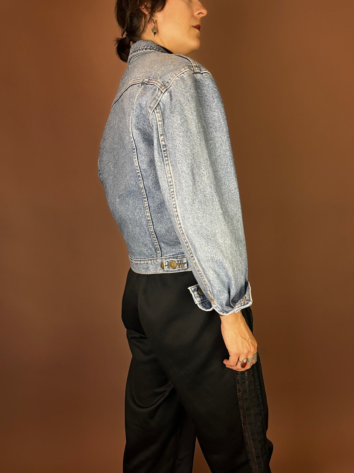 Klassische Lee Jeansjacke in Light Wash, kurz geschnitten Gr. 36