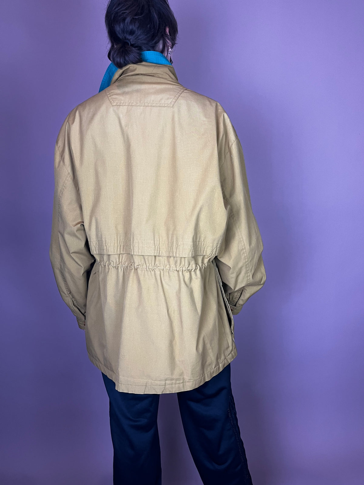 Senfgelbe 80er Utility Jacke mit petrolfarbenen Akzenten Gr. M
