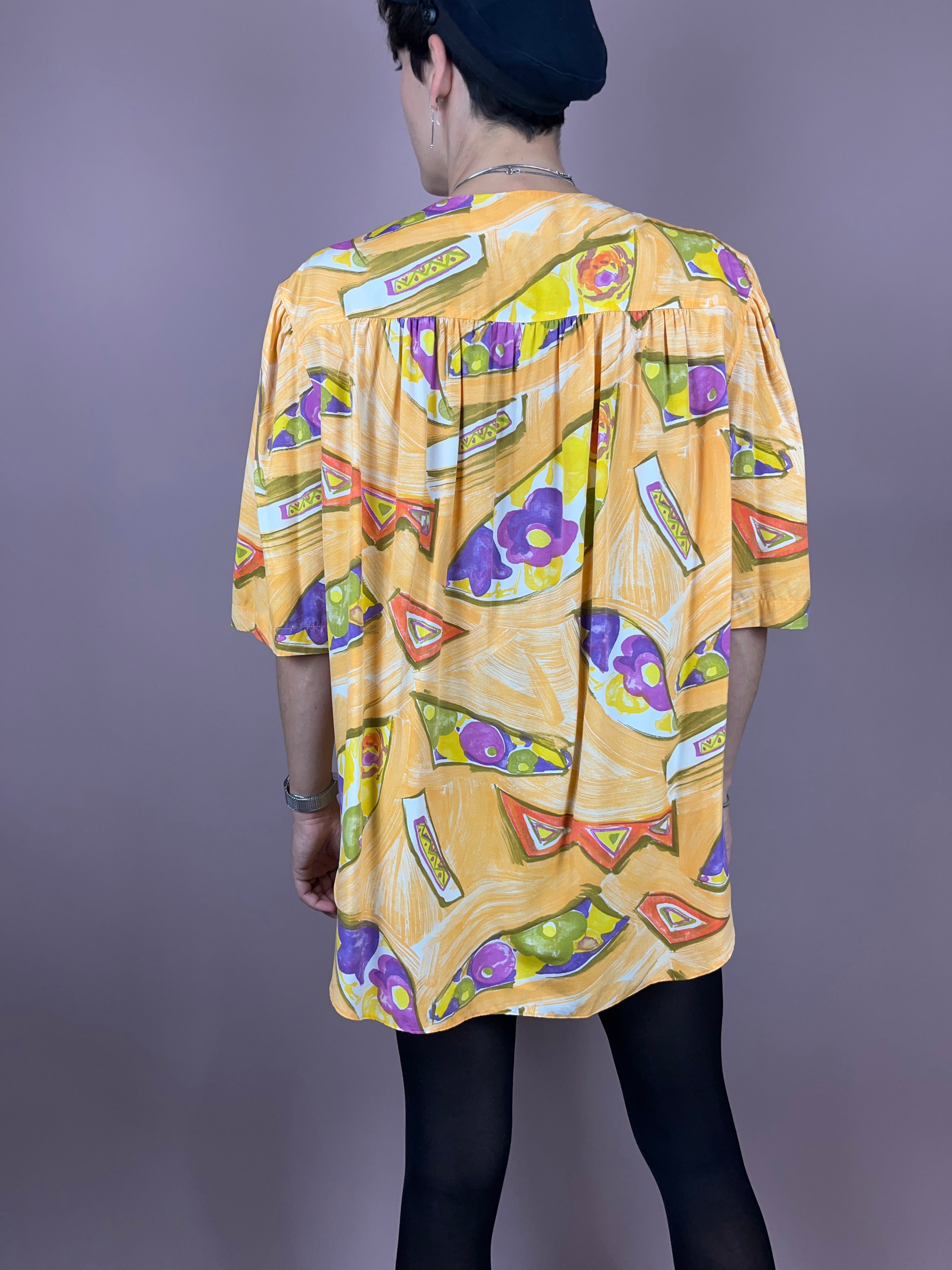 Blouse Yellow Violet Flowers Gr. 44
