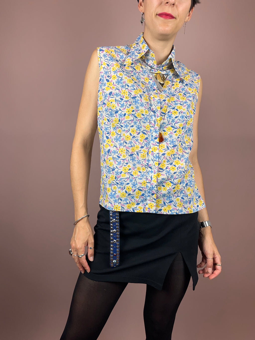 Short Blouse Little Flowers 70s Gr. 34/36
