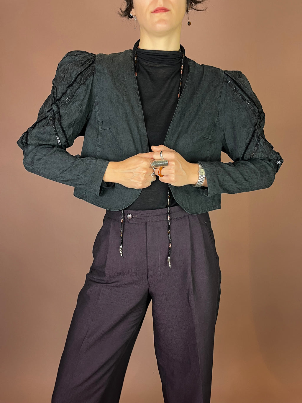 Bolero Blazer Seide Anthrazit Pailletten Puffärmel Gr. 38