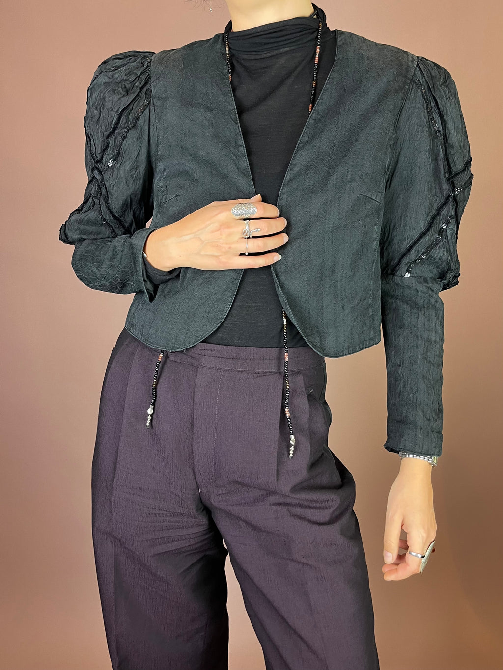 Bolero Blazer Seide Anthrazit Pailletten Puffärmel Gr. 38