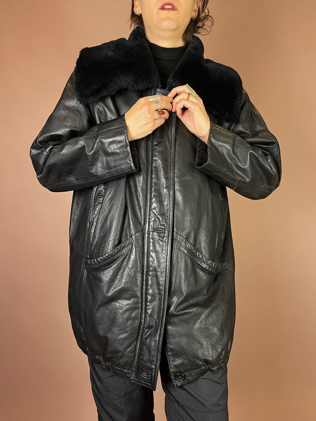 Lederjacke Kurzmantel Fellkragen Schwarz Kuschel Gr. 40