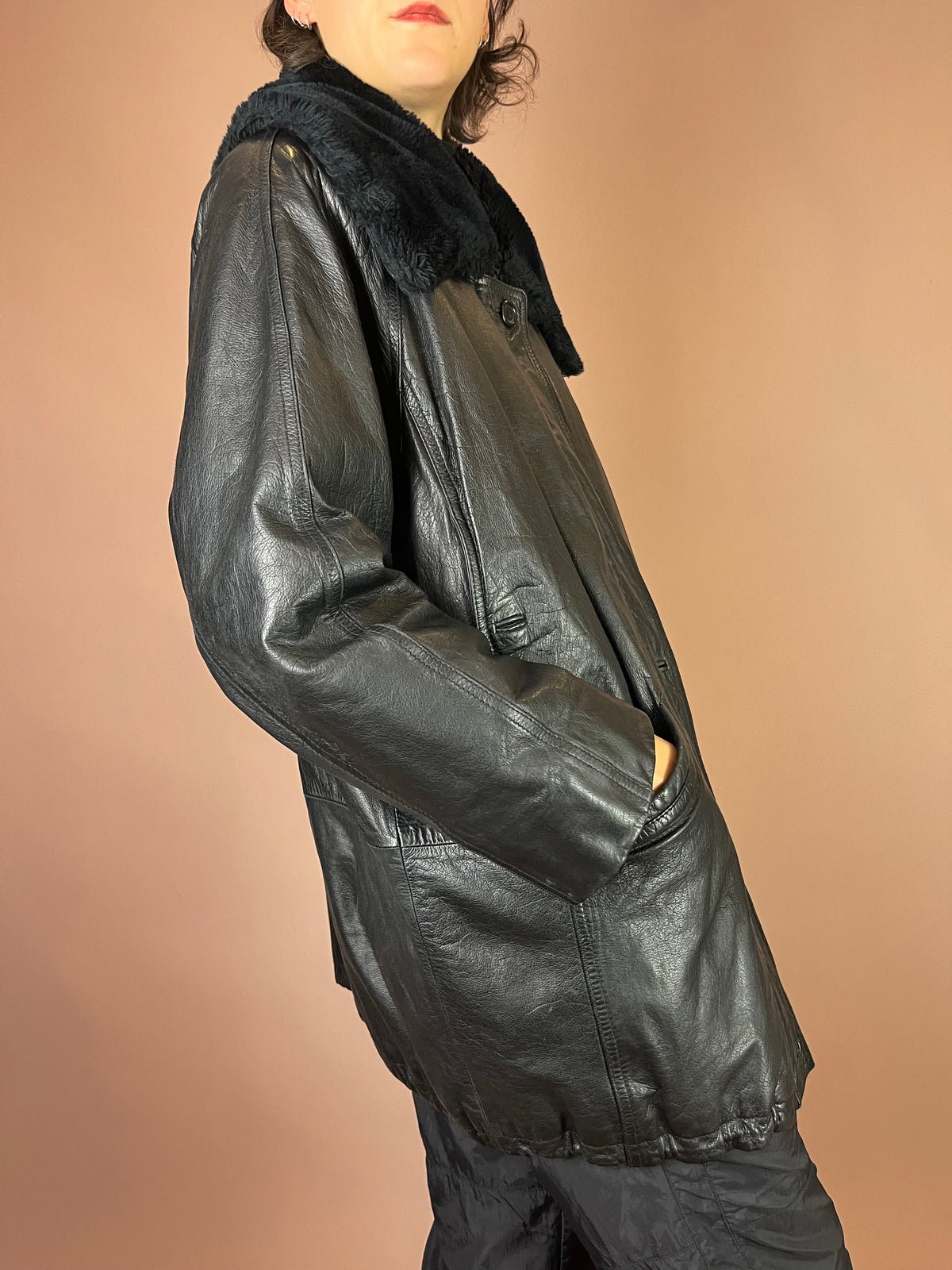 Lederjacke Kurzmantel Fellkragen Schwarz Kuschel Gr. 40