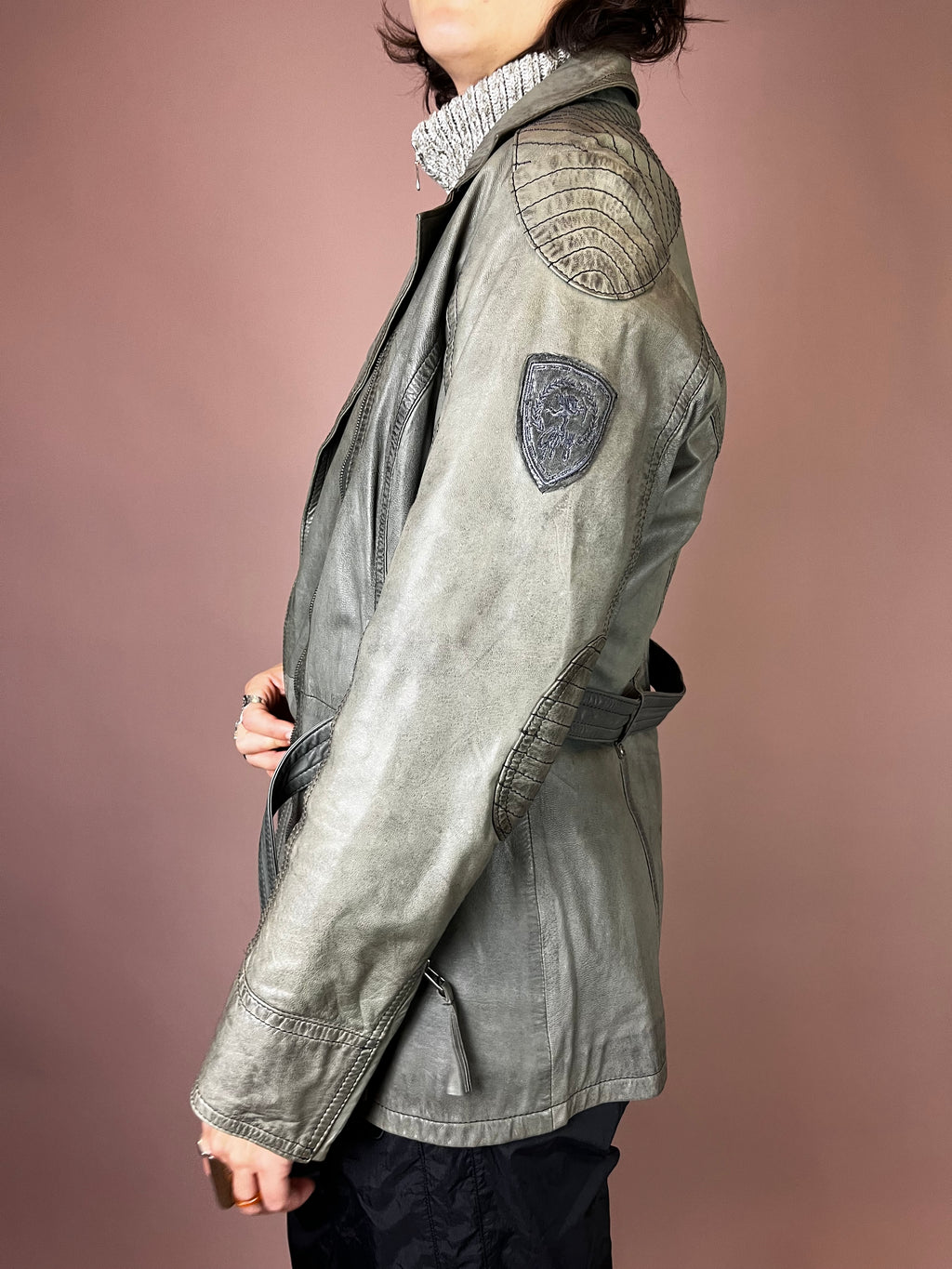 Lederjacke Grüngrau Biker Gürtel Gr. 38