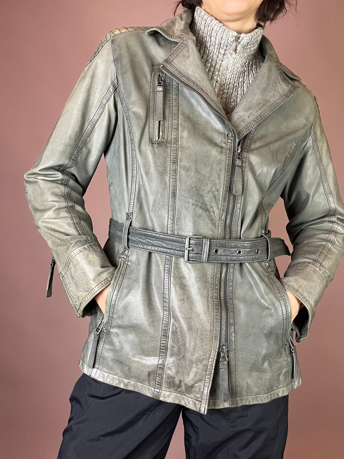 Lederjacke Grüngrau Biker Gürtel Gr. 38