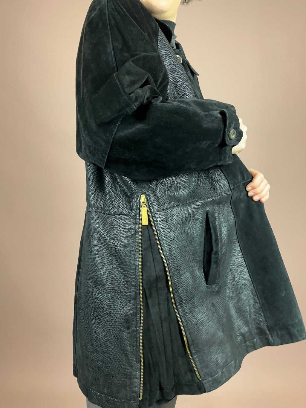 Kurzmantel Schwarz Leder Schlange Gr. 42