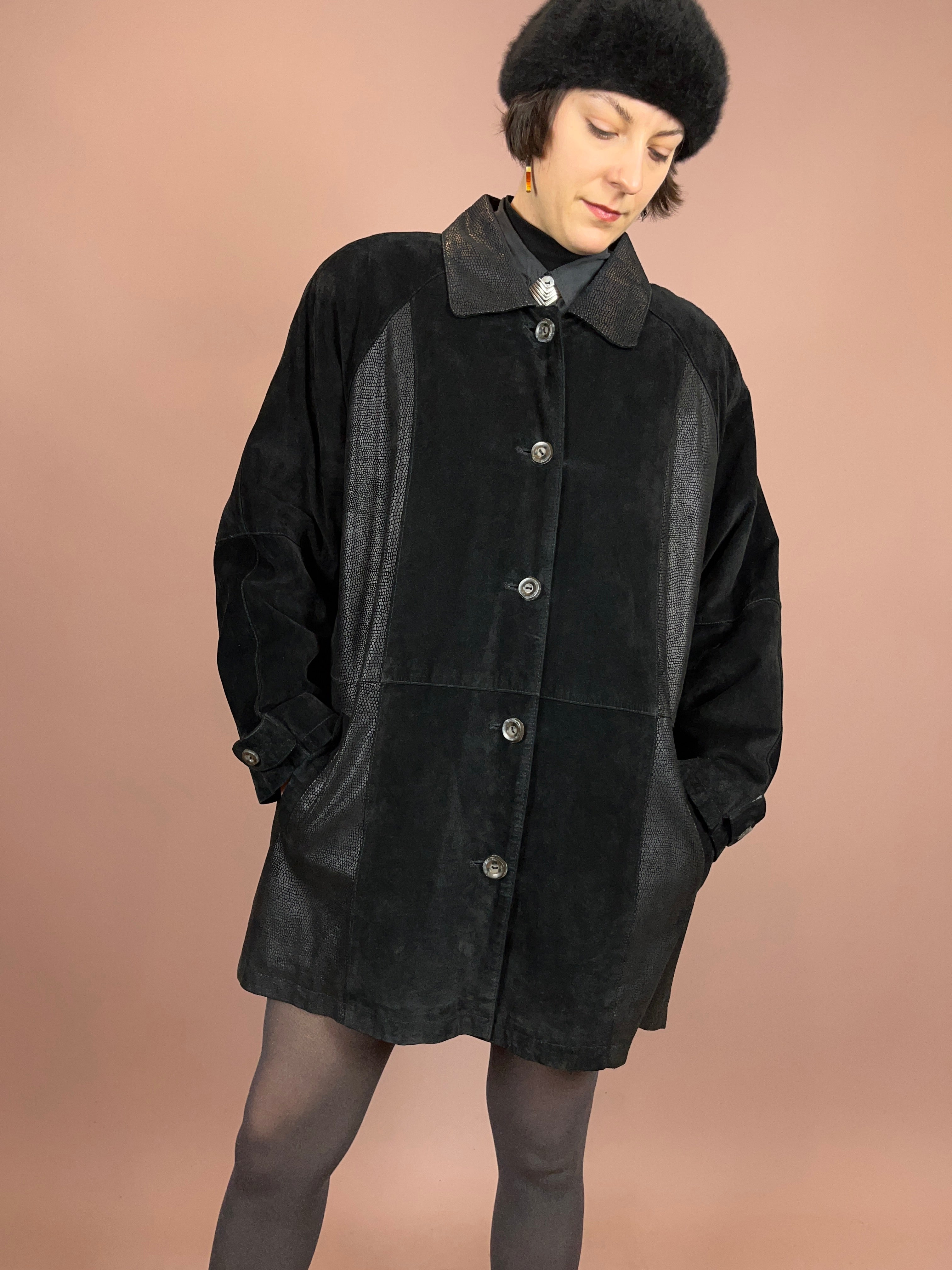 Kurzmantel Schwarz Leder Schlange Gr. 42