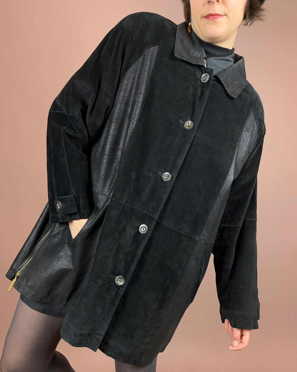 Kurzmantel Schwarz Leder Schlange Gr. 42
