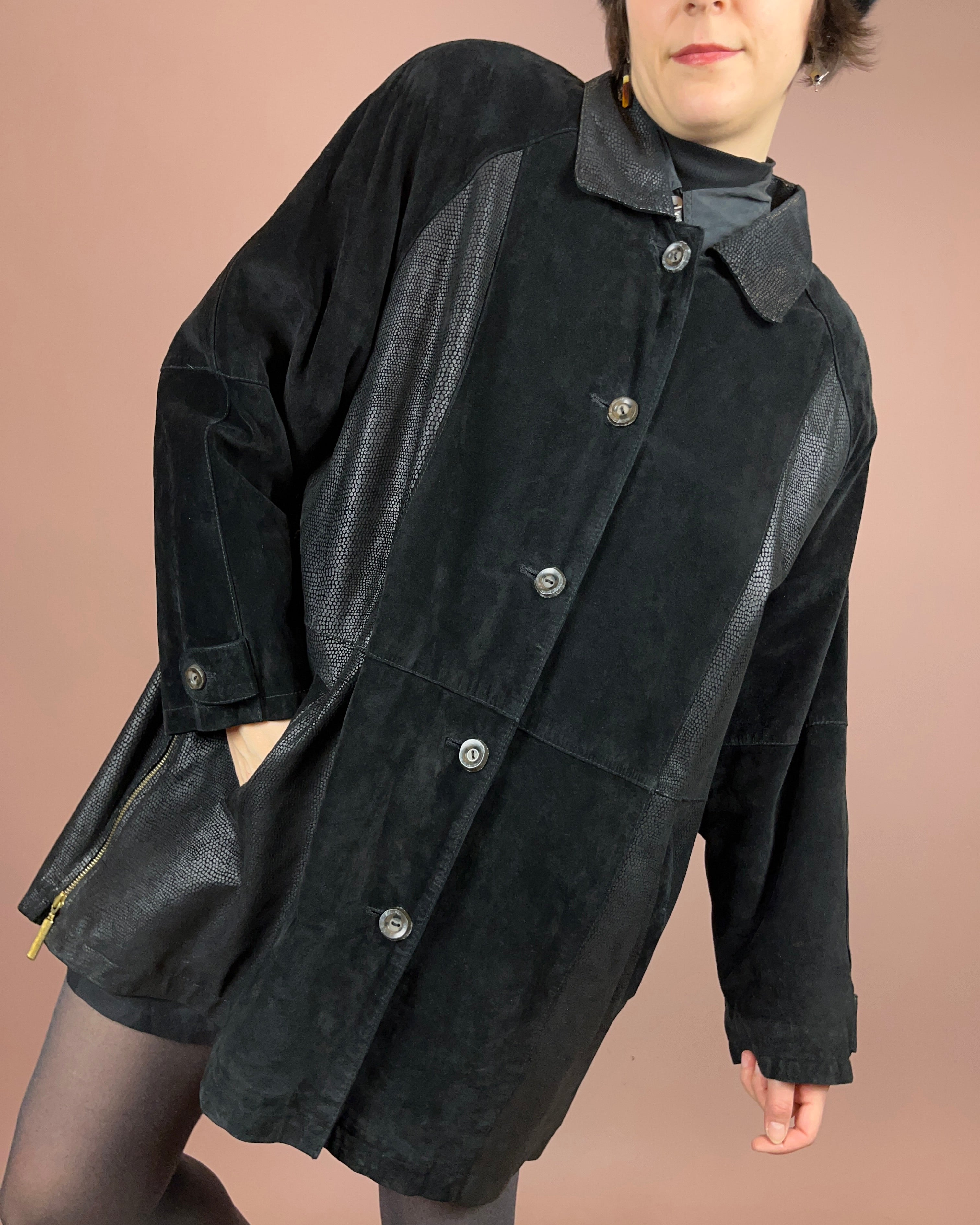Kurzmantel Schwarz Leder Schlange Gr. 42