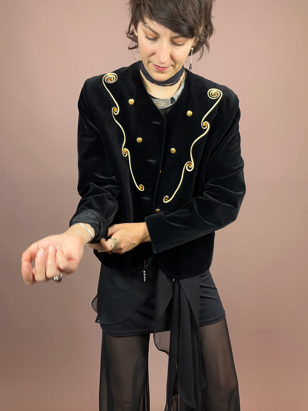 Blazer Samt mit goldenen Details Gr. 40