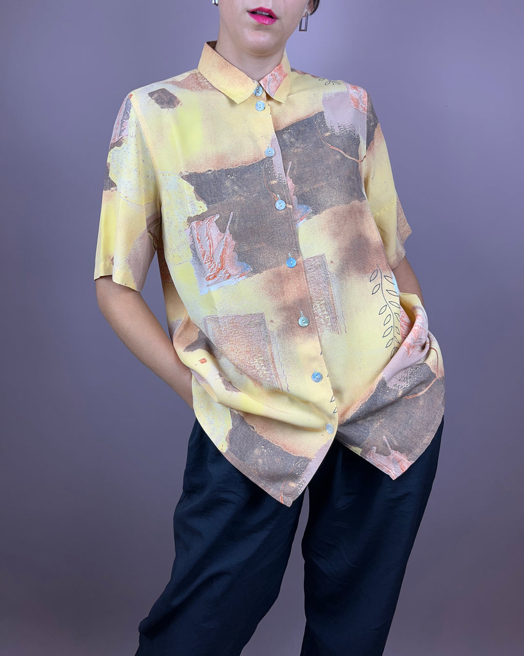 Shirt Yellow Pattern Leaves Gr. M