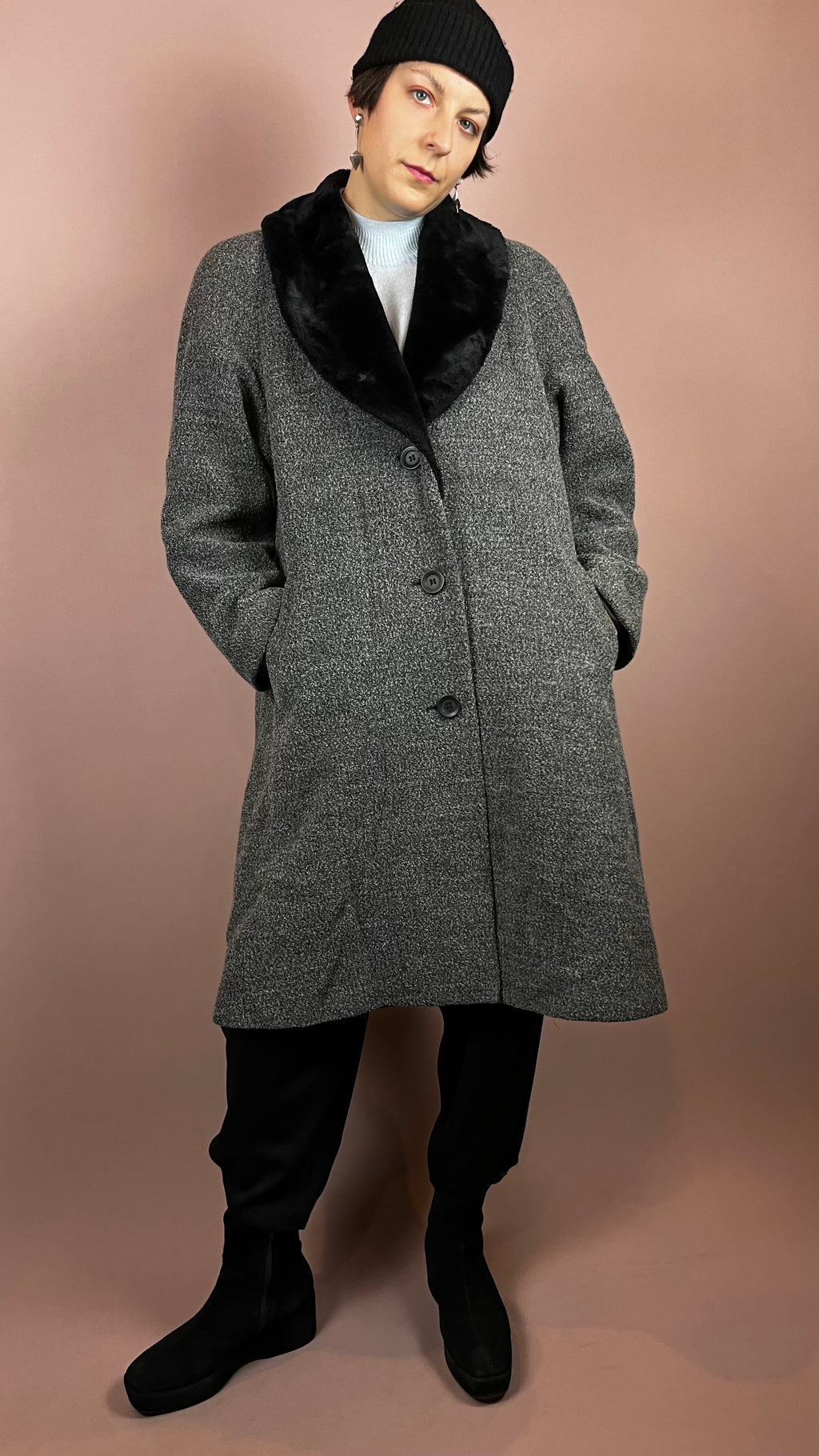Coat Wool Grey Fake Fur Gr. 40/42