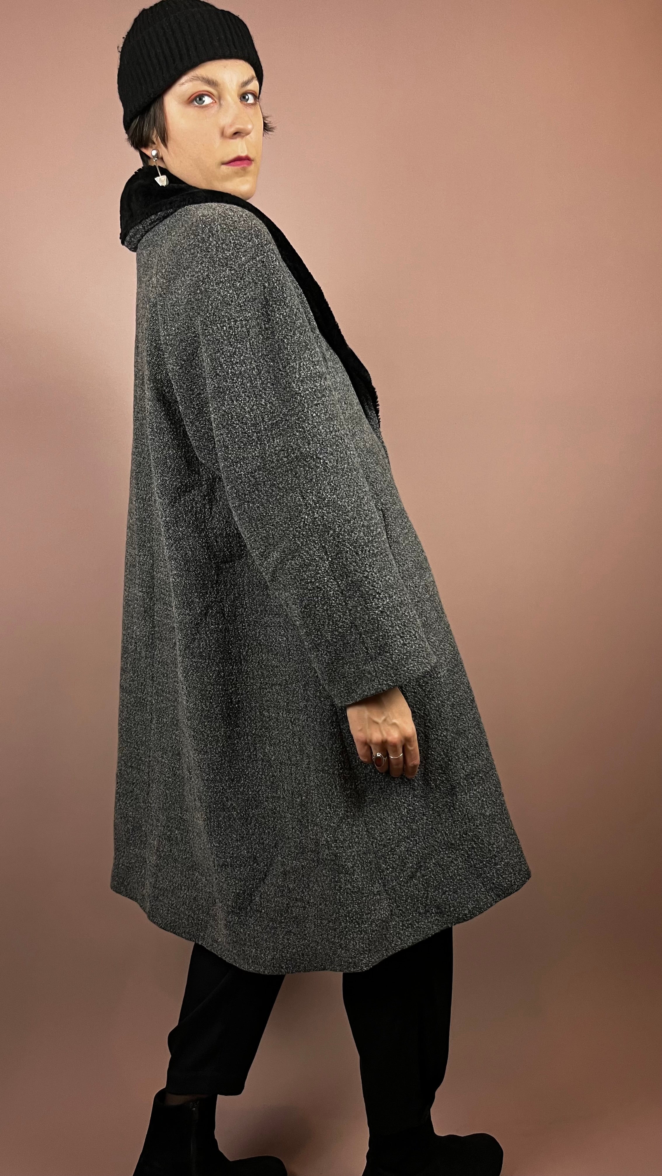 Coat Wool Grey Fake Fur Gr. 40/42