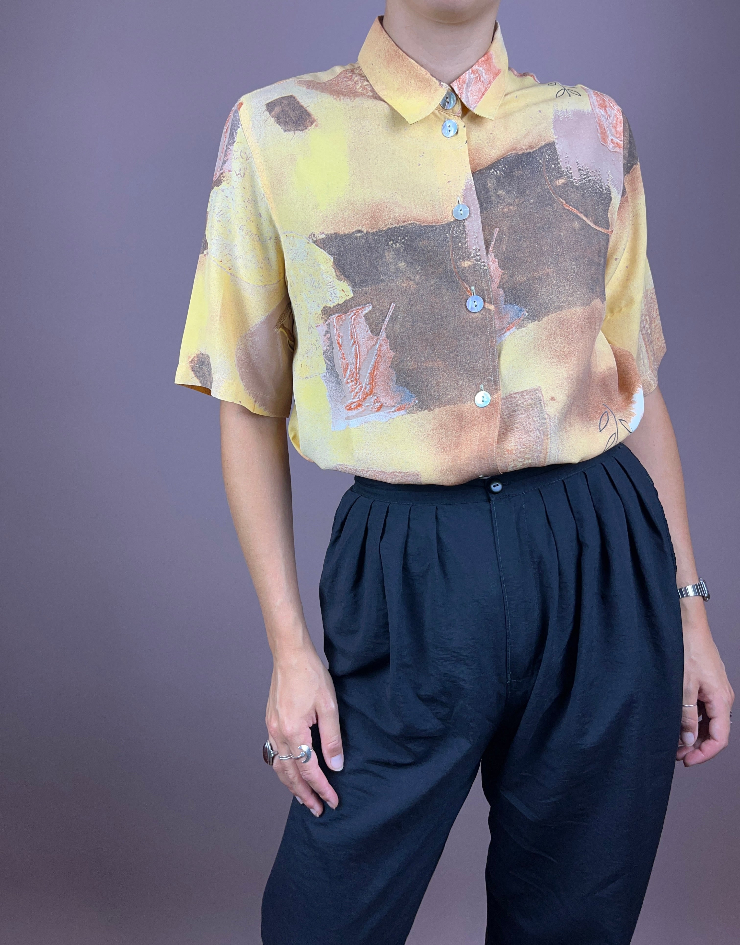 Shirt Yellow Pattern Leaves Gr. M