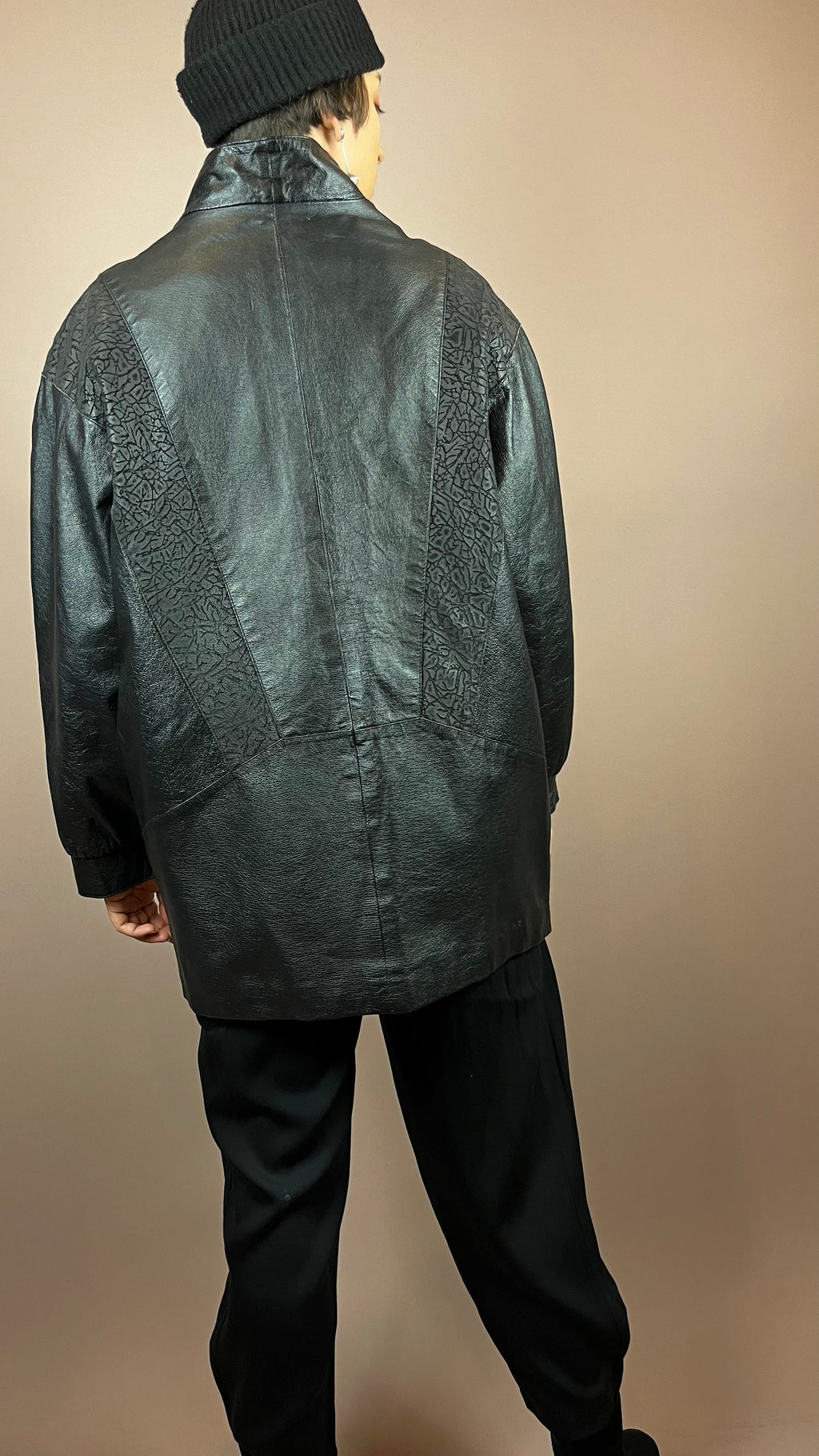 Leatherjacket Pattern Black Gr. 38/40