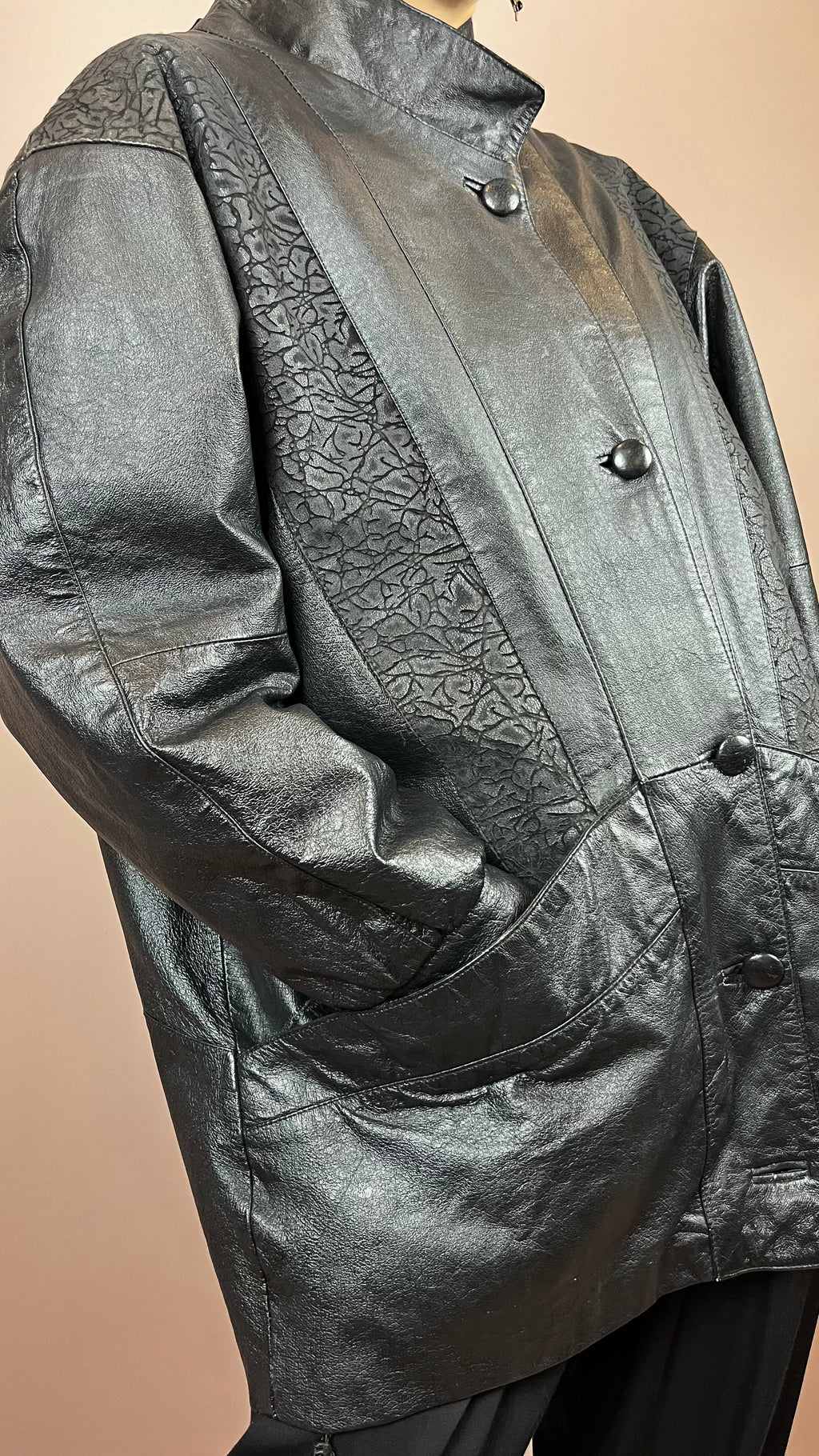 Leatherjacket Pattern Black Gr. 38/40