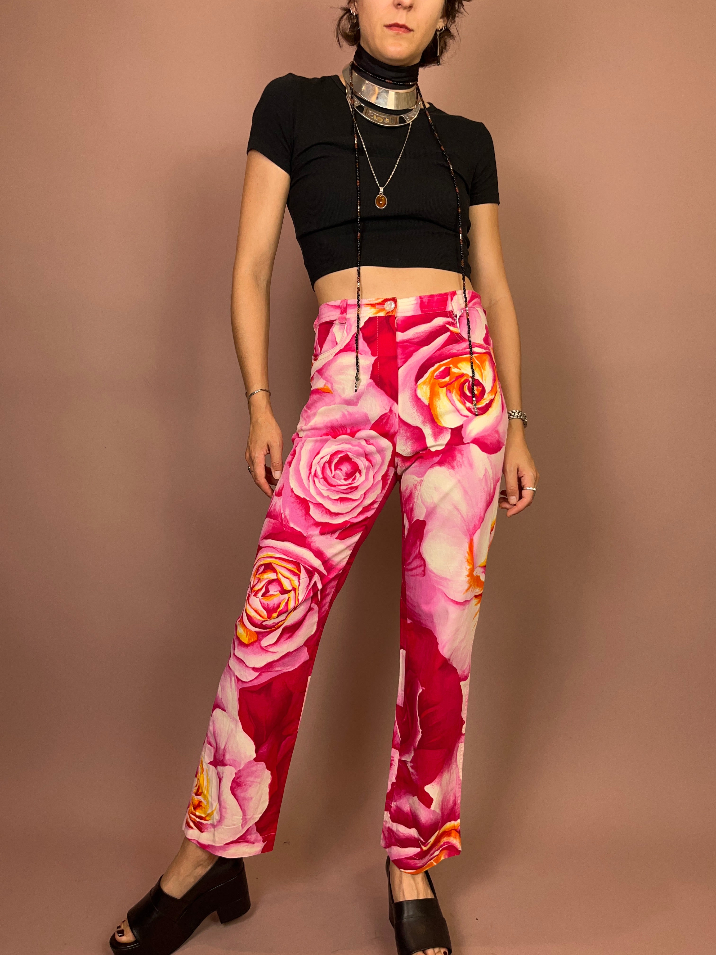 Schlaghose Y2K Rosenprint Gr. 36