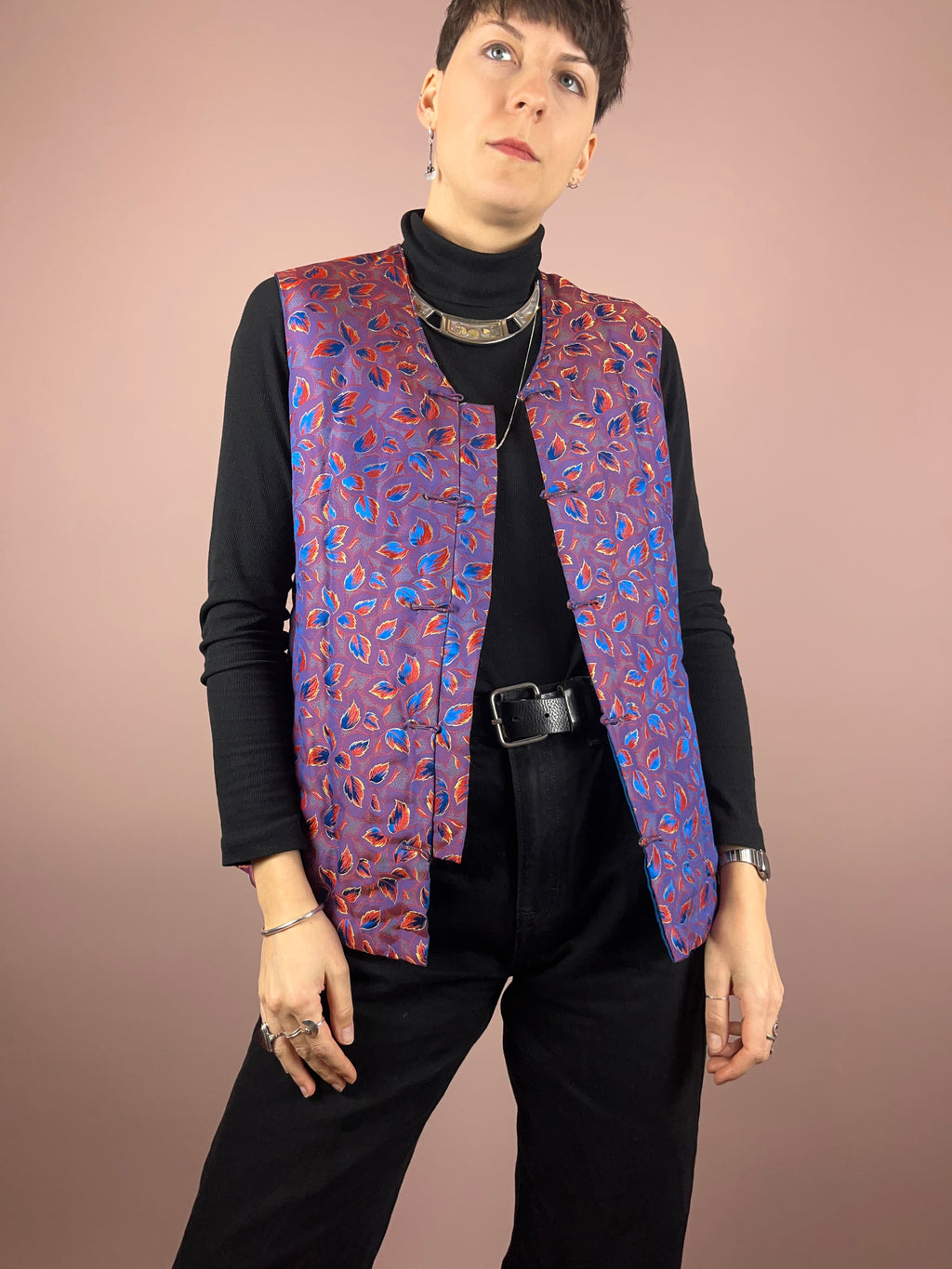 Vest Asia Gr. 38