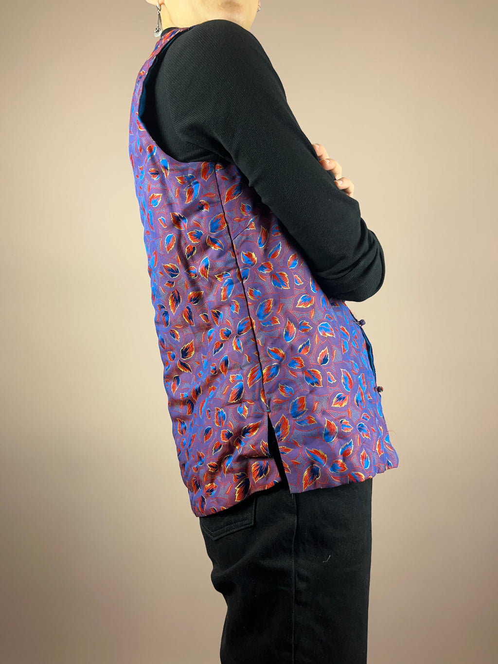 Vest Asia Gr. 38